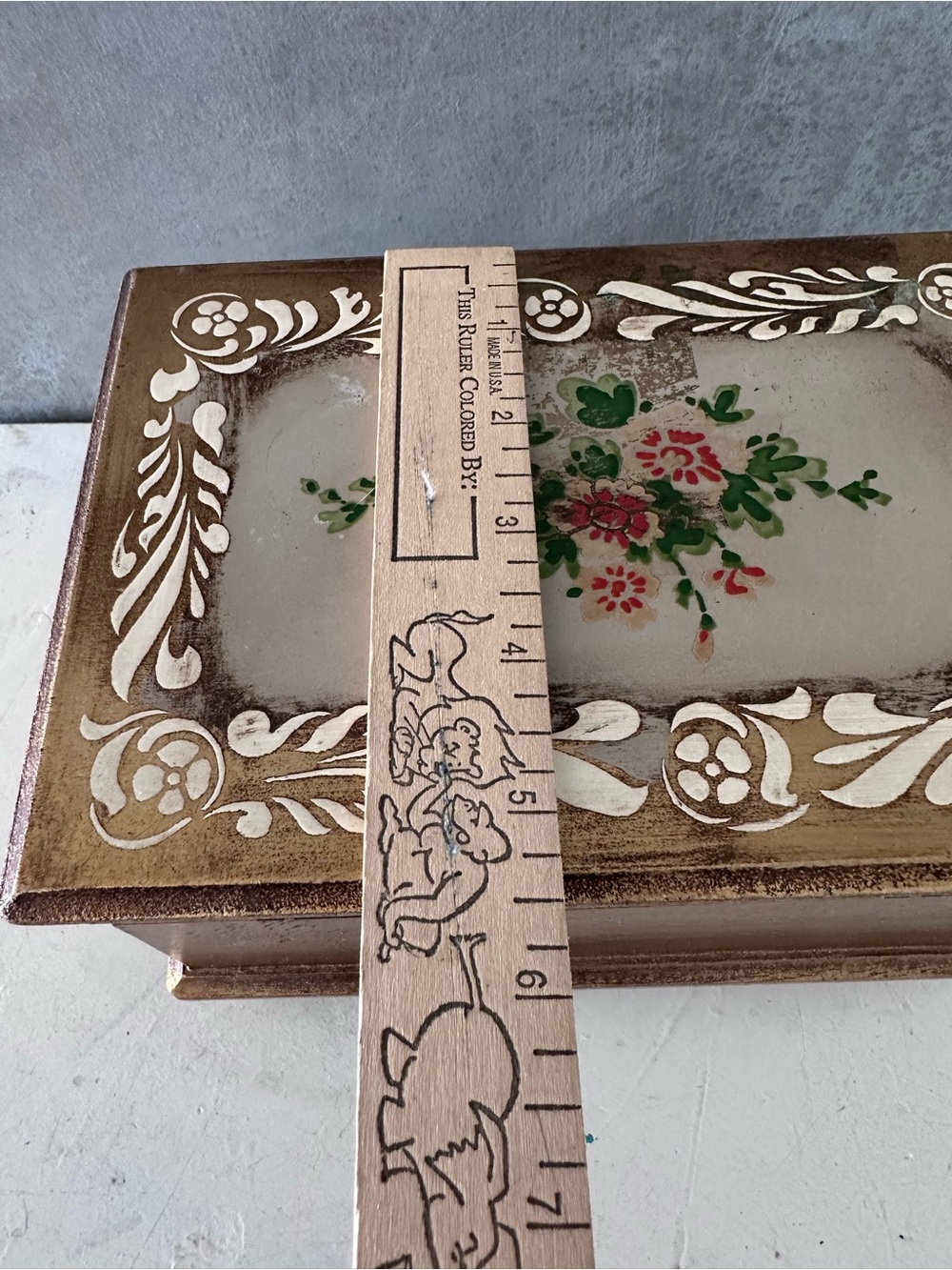 Vintage Gold FLORENTINE JEWELRY Music Box JAPAN Velvet Interior WORKS - Picture 9 of 10